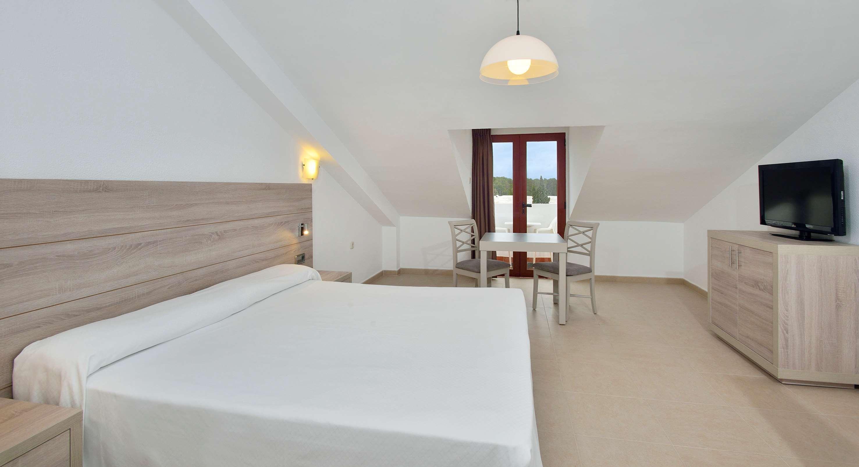 Sol Cala D'Or Apartamentos מראה חיצוני תמונה