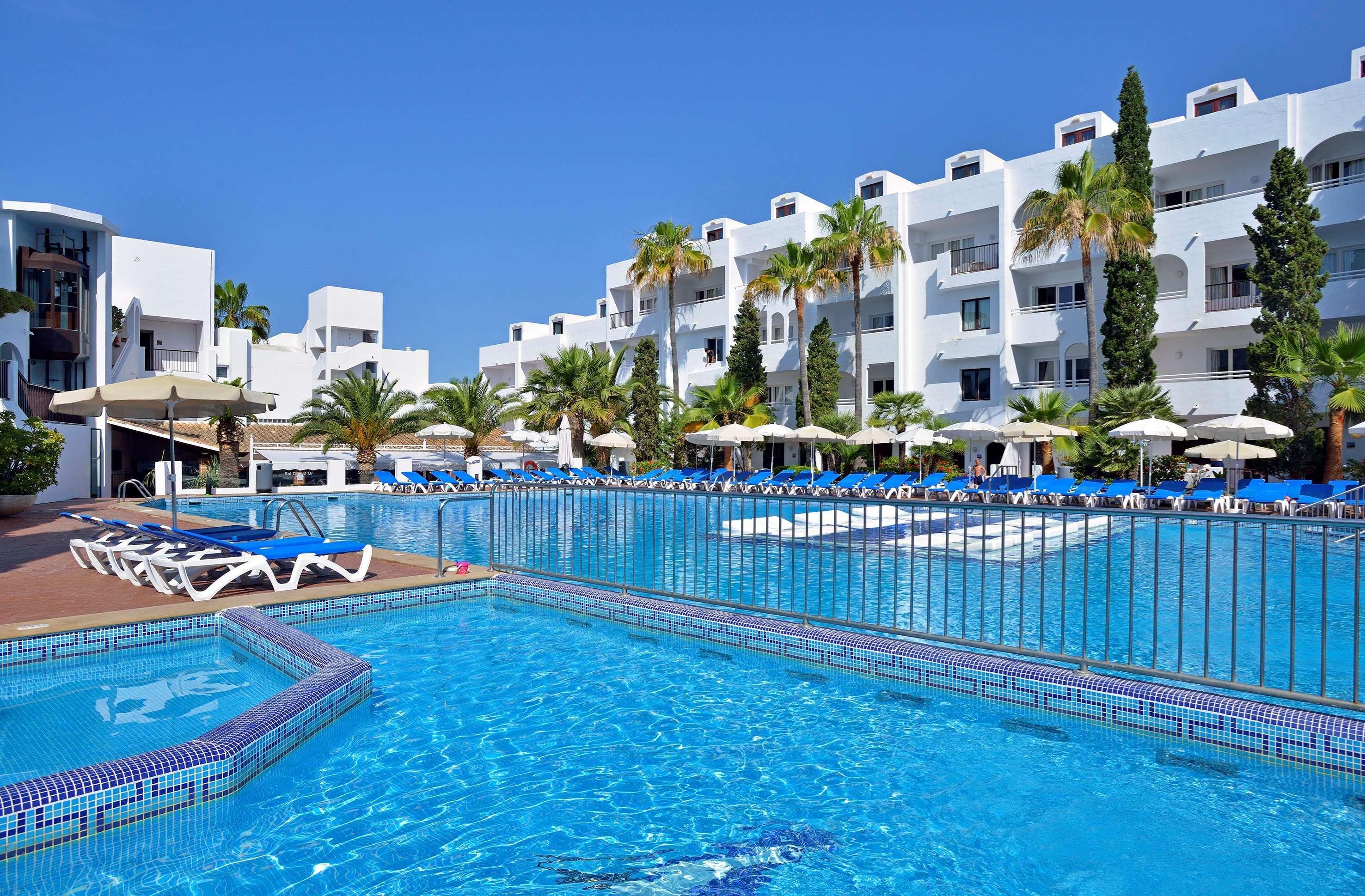 Sol Cala D'Or Apartamentos מראה חיצוני תמונה