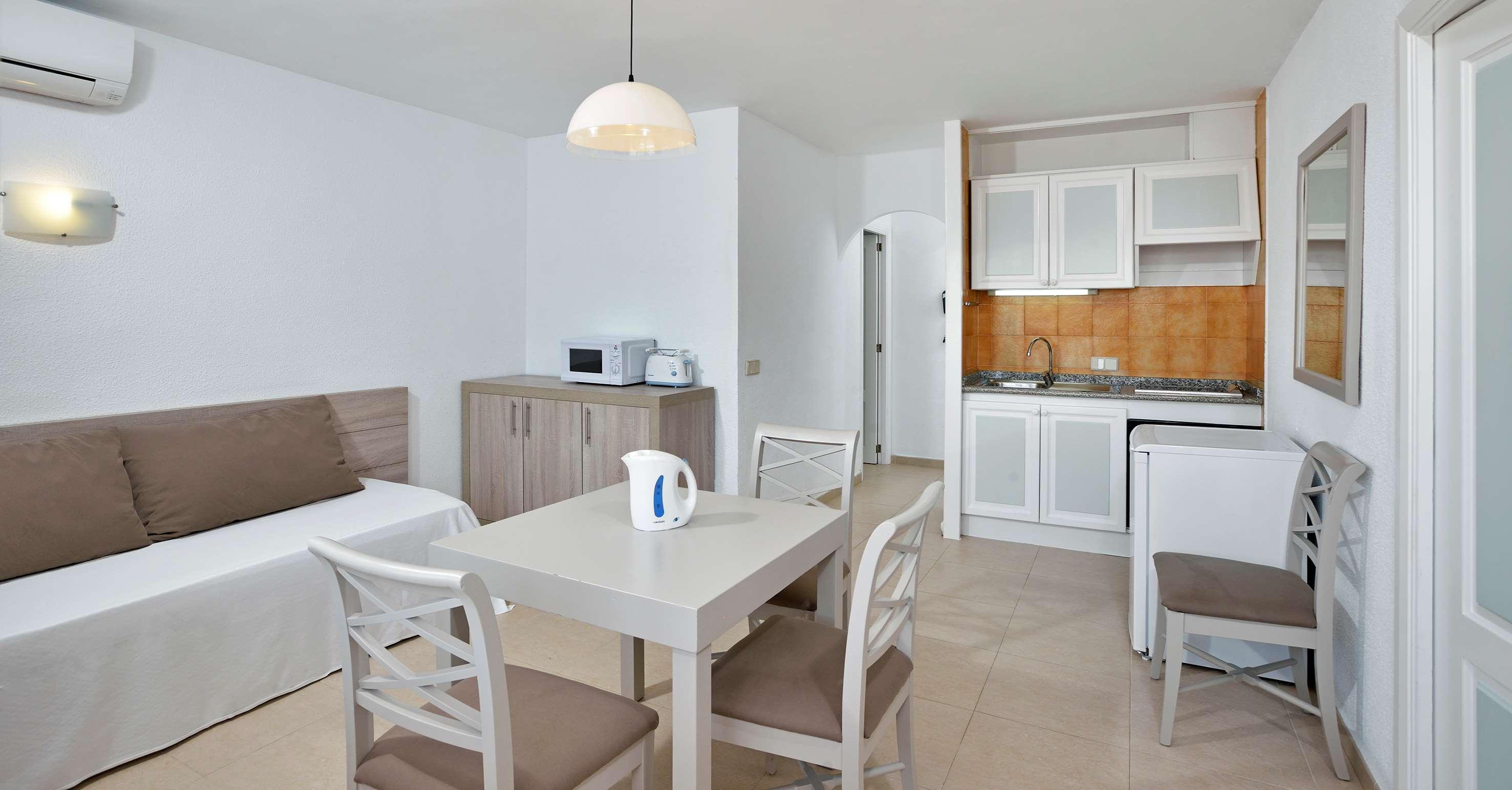 Sol Cala D'Or Apartamentos מראה חיצוני תמונה