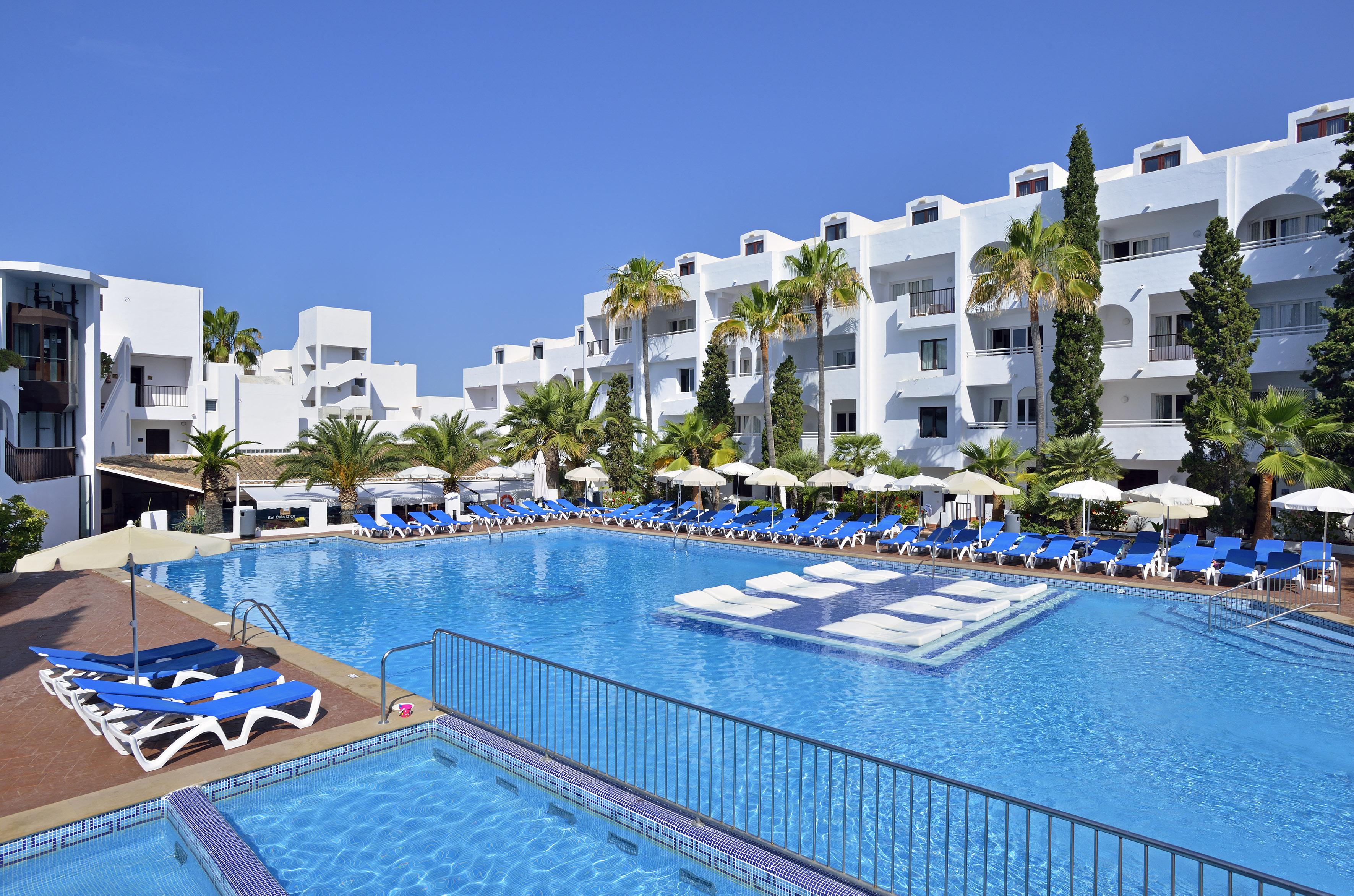 Sol Cala D'Or Apartamentos מראה חיצוני תמונה