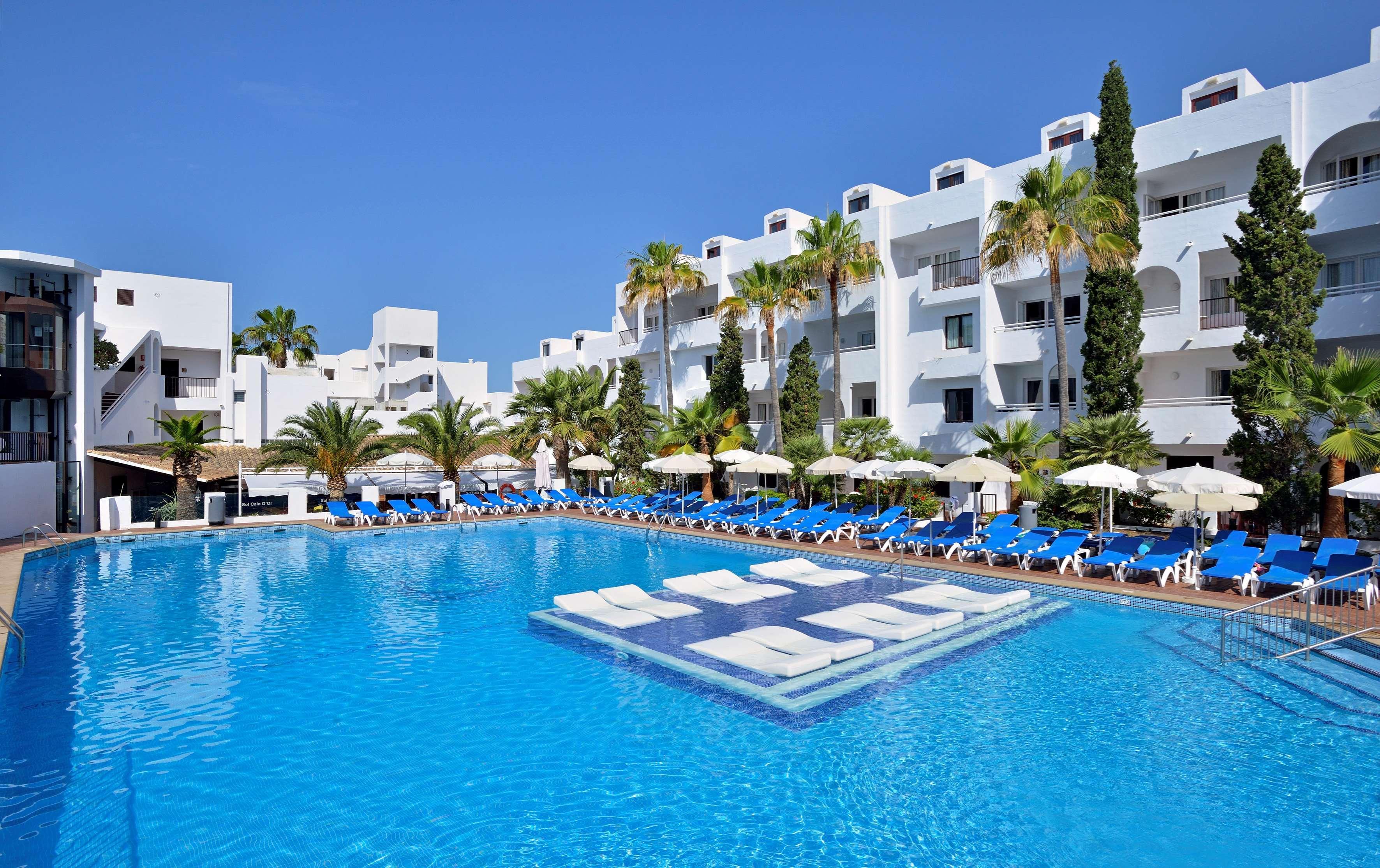 Sol Cala D'Or Apartamentos מראה חיצוני תמונה