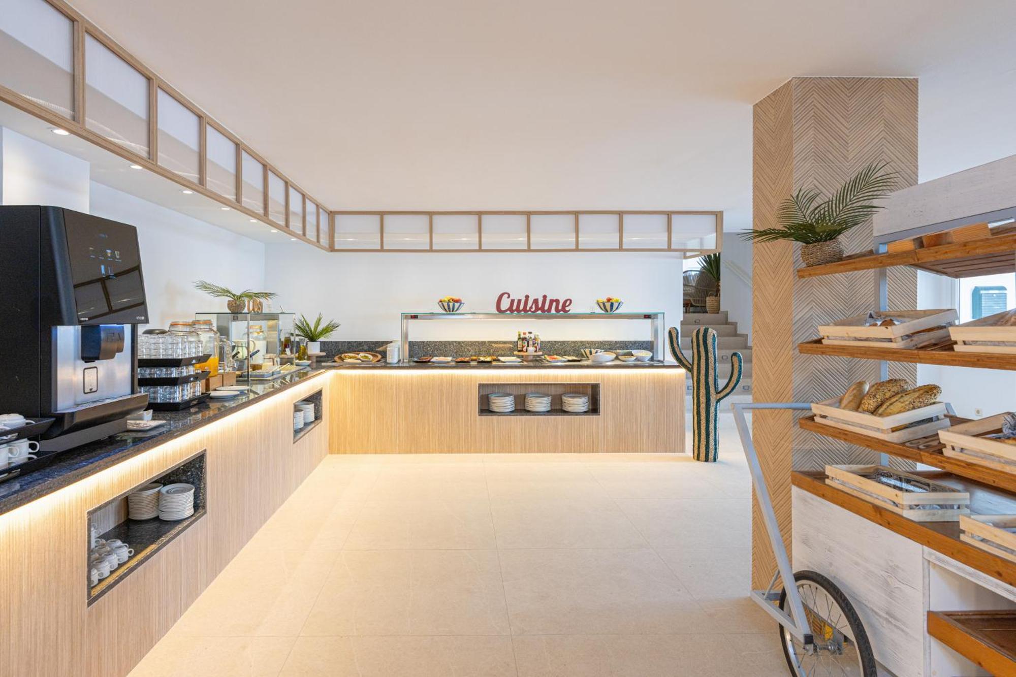 Sol Cala D'Or Apartamentos מראה חיצוני תמונה